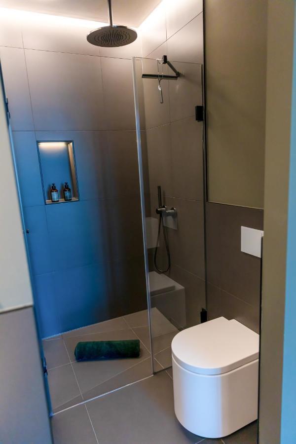 Cabana - Theview - Terrasse - Waterfront - Kostenloser Parkplatz - Wifi Oldenbourg Extérieur photo